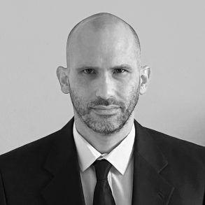 עו"ד ד"ר אלעד פלד, שותף